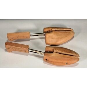 Vintage Rochester Shoe Tree Co Shoe Keepers Mohawk No 5 Wood Metal Pair Mens